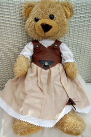 B�renkleidung Julia